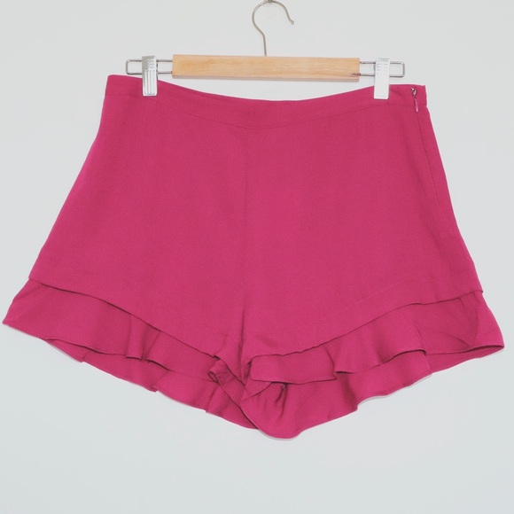 Jack by BB Dakota Pants - Jack by BB Dakota High Rise Ruffle Shorts NWT 8